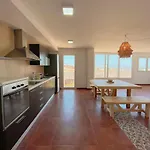 Big Spacious Casa Bamboo Relax, Pool And Parking *