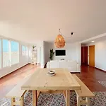 Big Spacious Casa Bamboo Relax, Pool And Parking