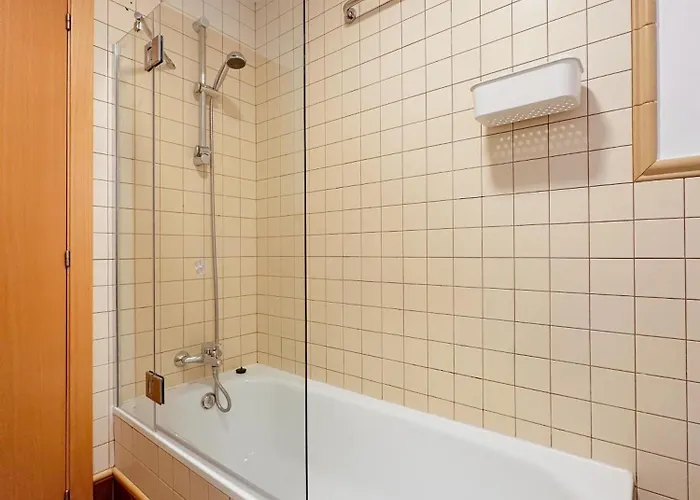 Апартаменты Big Spacious Casa Bamboo Relax, Pool And Parking