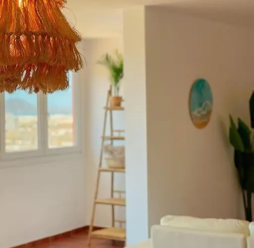 Big Spacious Casa Bamboo Relax, Pool And Parking Daire Corralejo