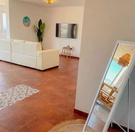 Daire Big Spacious Casa Bamboo Relax, Pool And Parking Corralejo