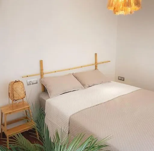 Big Spacious Casa Bamboo Relax, Pool And Parking