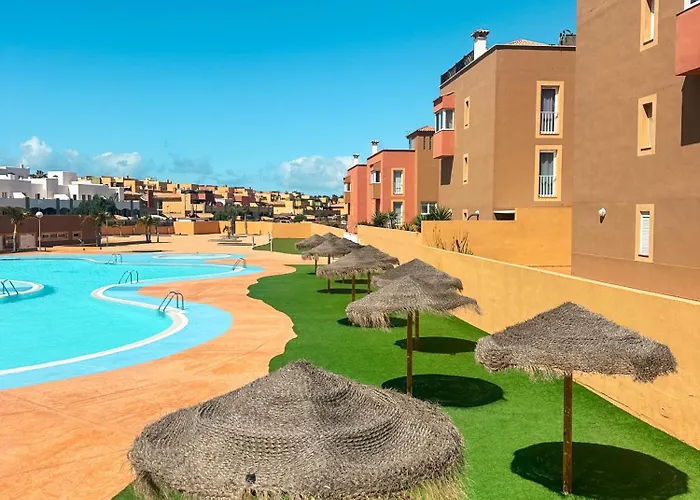 Big Spacious Casa Bamboo Relax, Pool And Parking * קורלחו